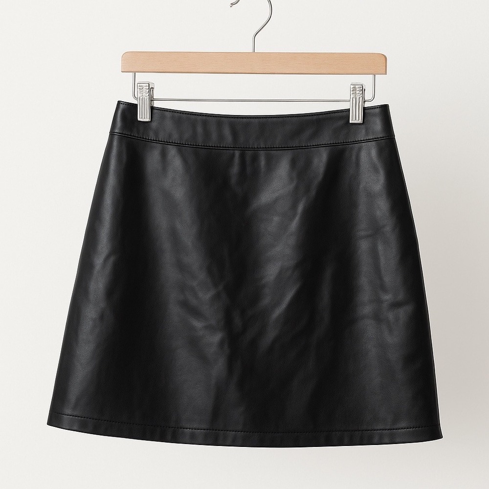 HIGHWAY Women's‎ Black Faux Leather Mini Skirt Size 7 Casual